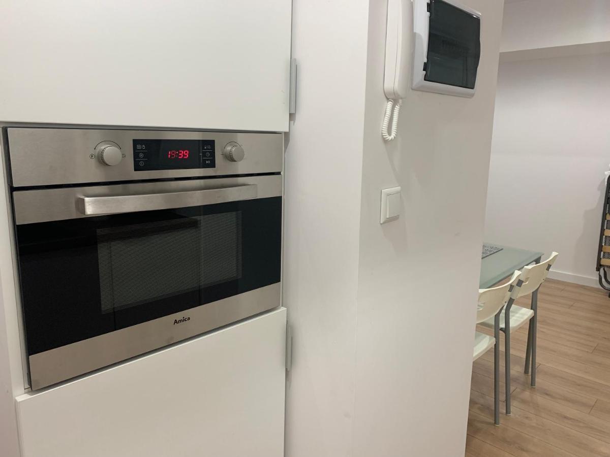 Rzeszowska Apt 01 クラクフ エクステリア 写真