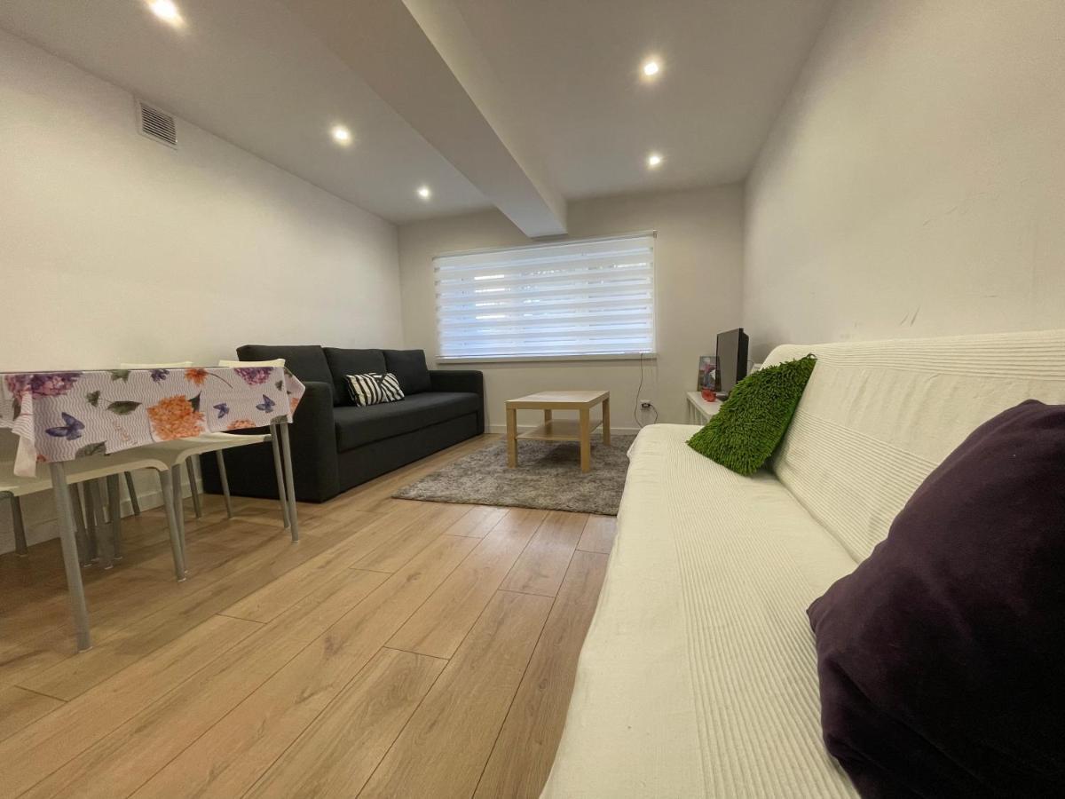 Rzeszowska Apt 01 クラクフ エクステリア 写真
